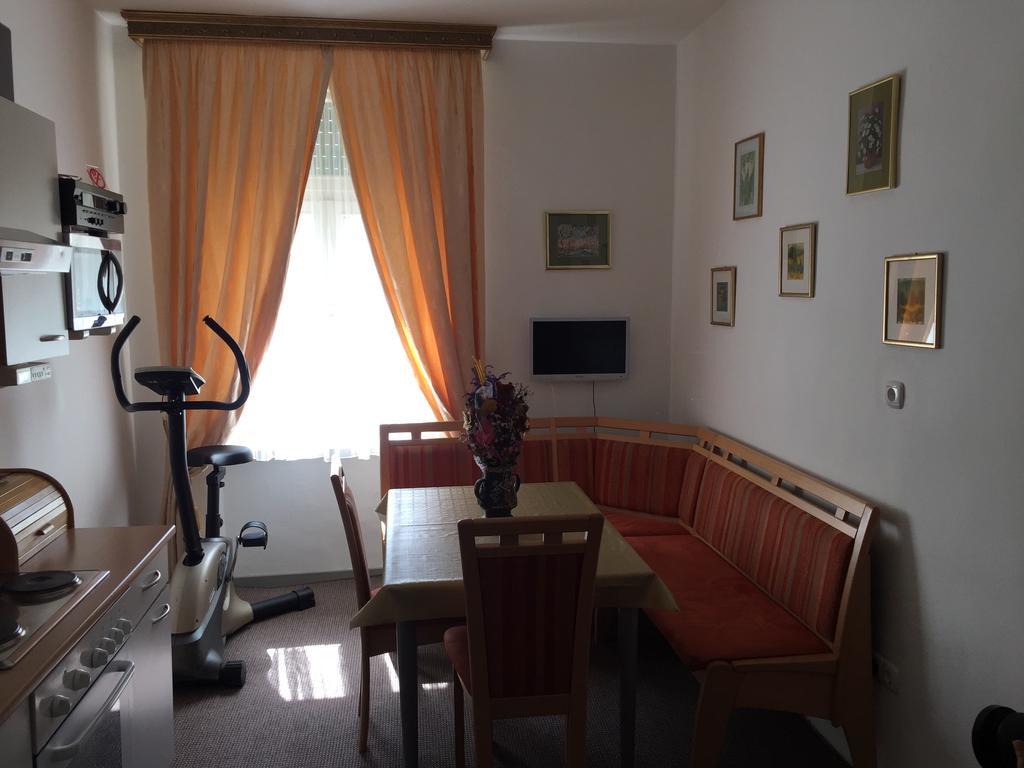 Apartment Una - Self Check In Graz Exteriör bild